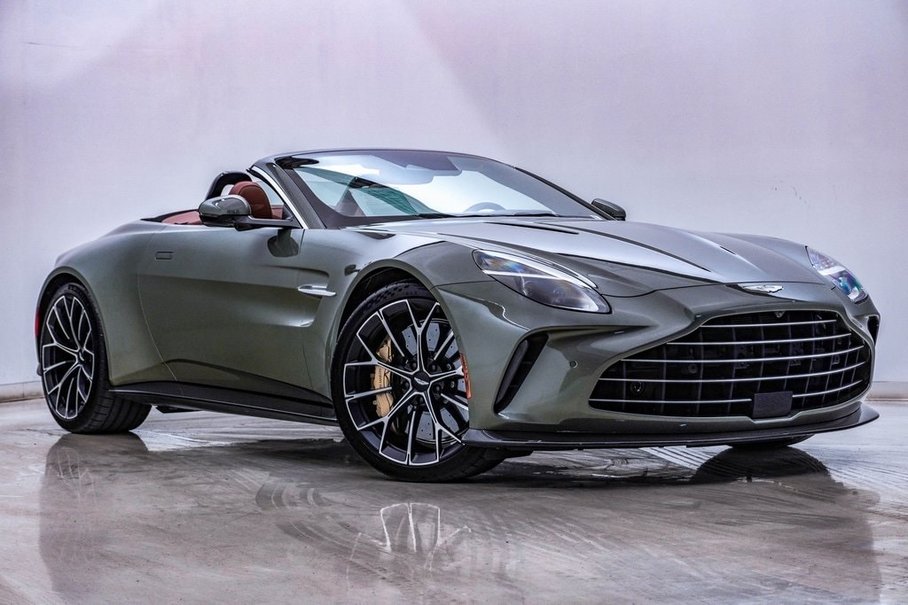 2026 Aston Martin Vantage Base's photo