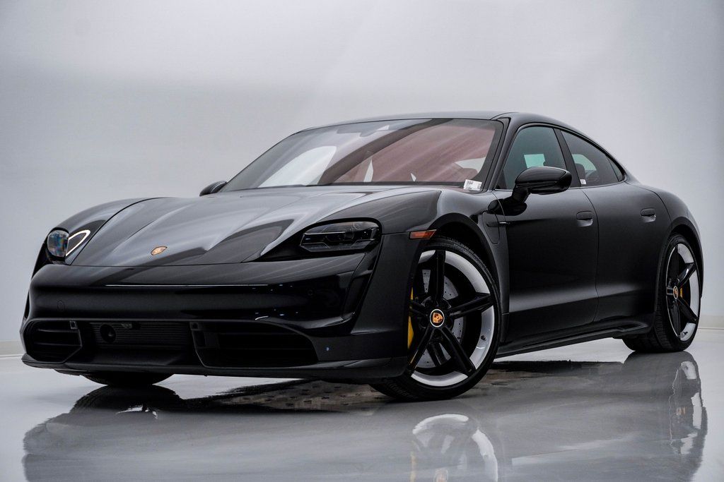 2020 Porsche Taycan Turbo