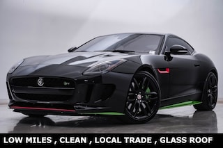 2017 Jaguar F-TYPE R Coupe