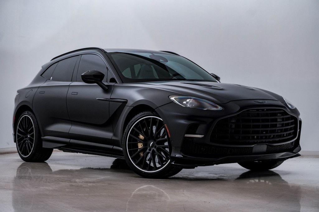 2023 Aston Martin DBX 707