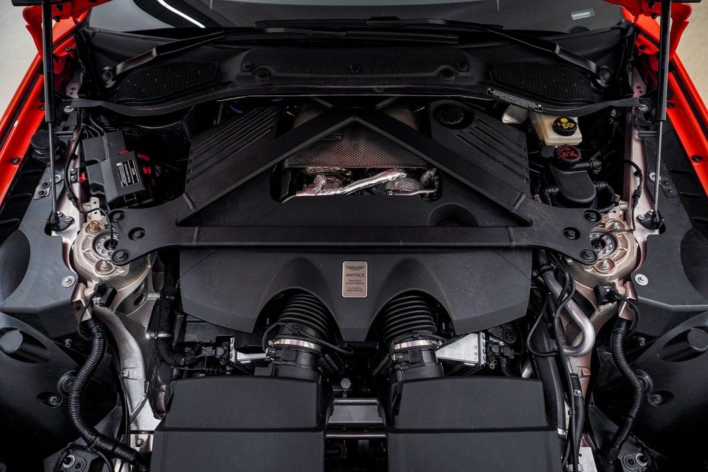 2025 Aston Martin Vantage Base - Photo 33