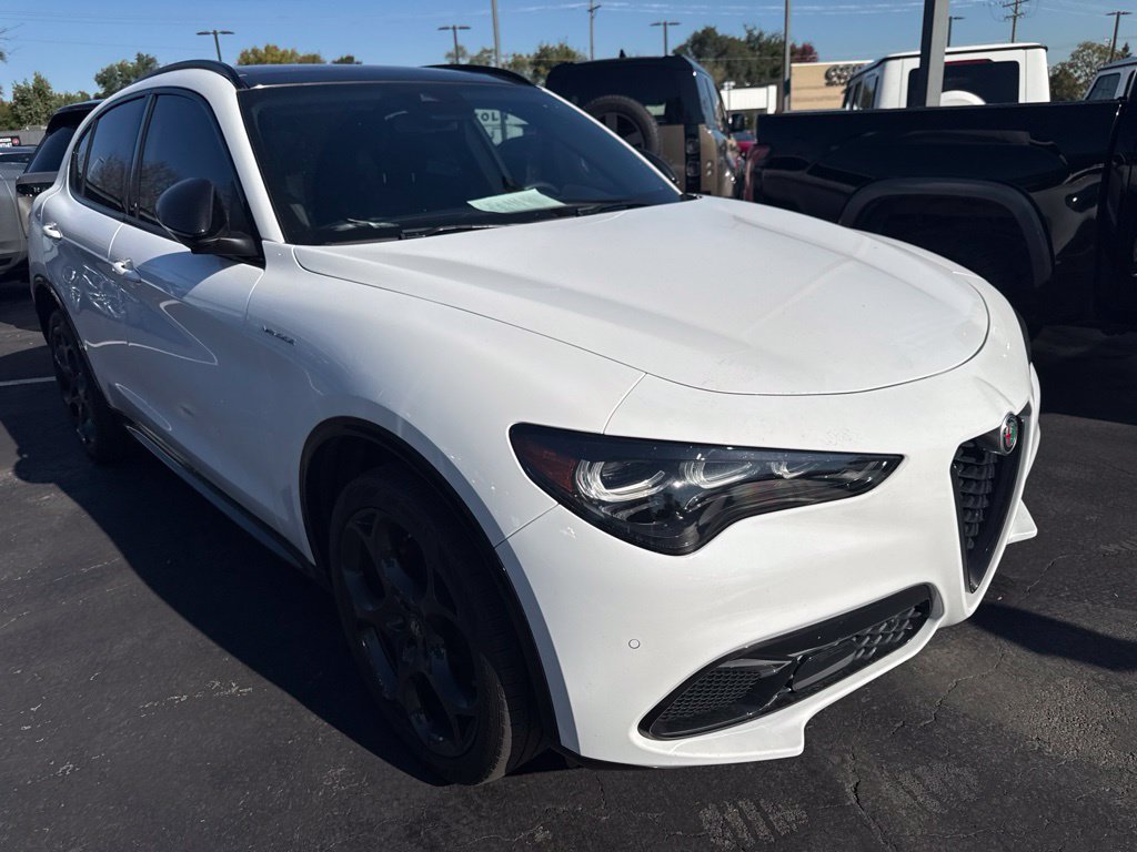 Used 2024 Alfa Romeo Stelvio Veloce SUV