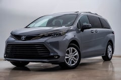 2022 Toyota Sienna Woodland Edition AWD Van Passenger Van