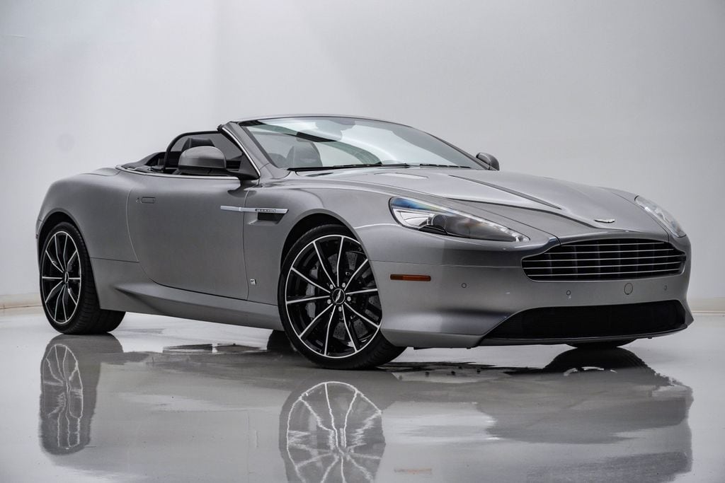 2016 Aston Martin DB9 GT Volante Touchtronic's photo