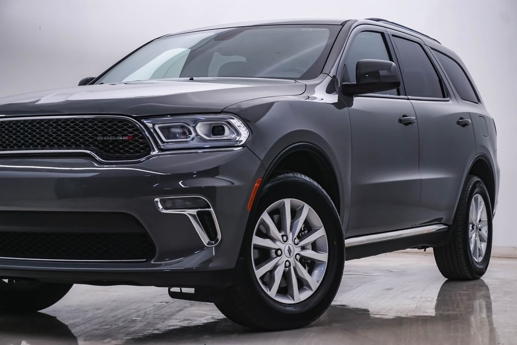 Used 2022 Dodge Durango SXT with VIN 1C4RDJAG4NC227887 for sale in Downers Grove, IL