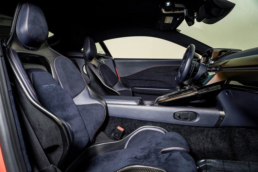 2025 Aston Martin Vantage Base - Photo 18