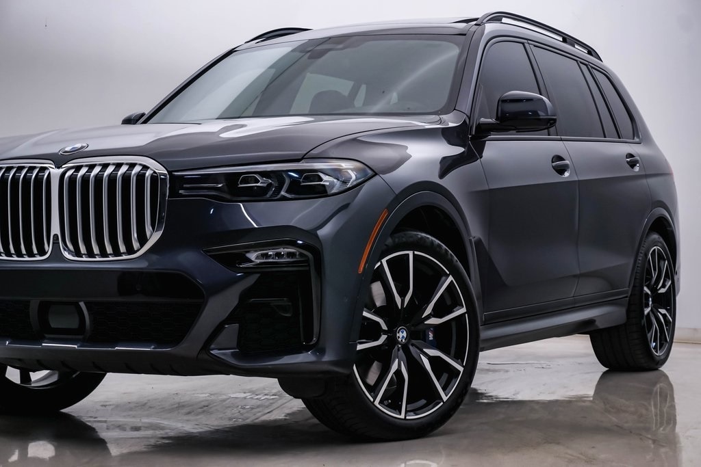 Used 2019 BMW X7 50i with VIN 5UXCX4C52KLS37662 for sale in Downers Grove, IL