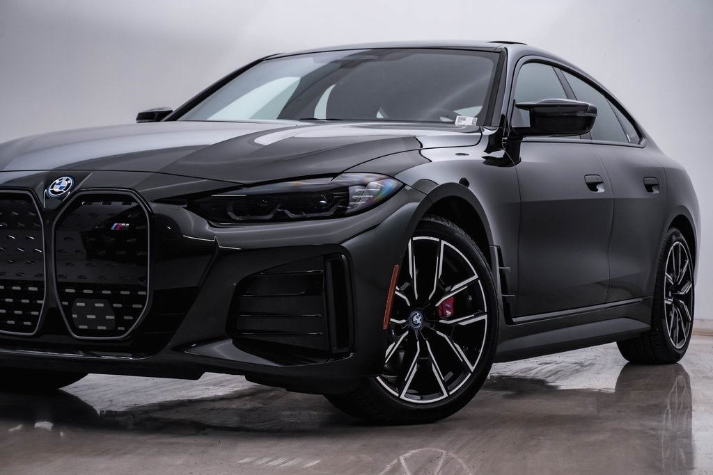 Used 2024 BMW i4 Base with VIN WBY33AW06RFS19359 for sale in Downers Grove, IL