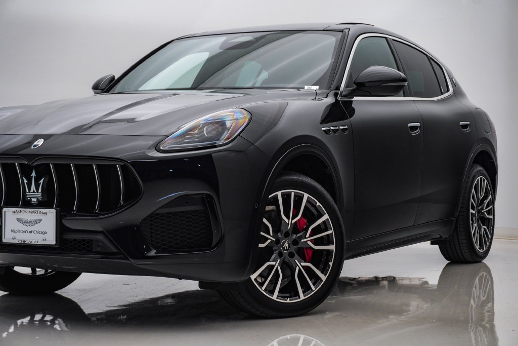 Certified 2025 Maserati Grecale Base SUV