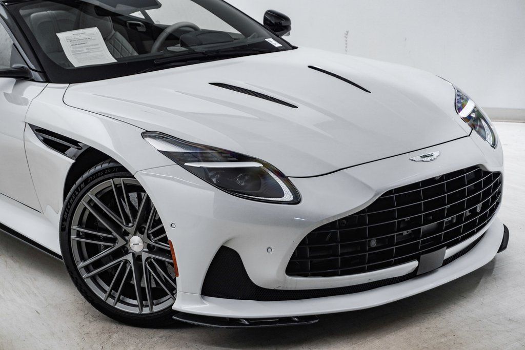 2024 Aston Martin DB12 Base - Photo 14