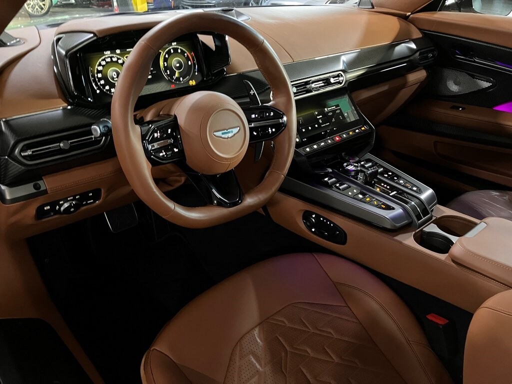 2025 Aston Martin Vanquish AM7 photo 4