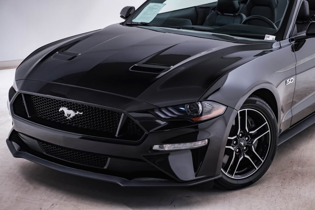 2020 Ford Mustang GT Premium Convertible photo 4