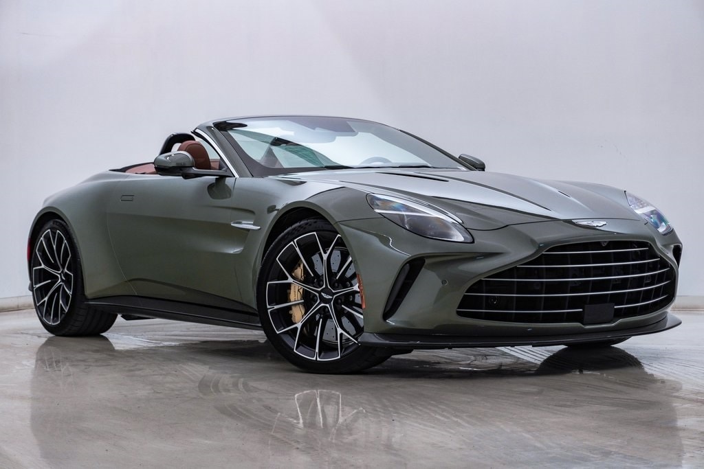 2026 Aston Martin Vantage Base's photo