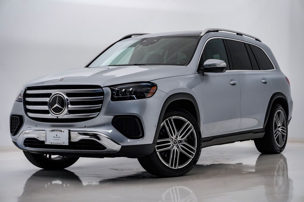 2025 Mercedes-Benz GLS GLS 450 4MATIC's photo