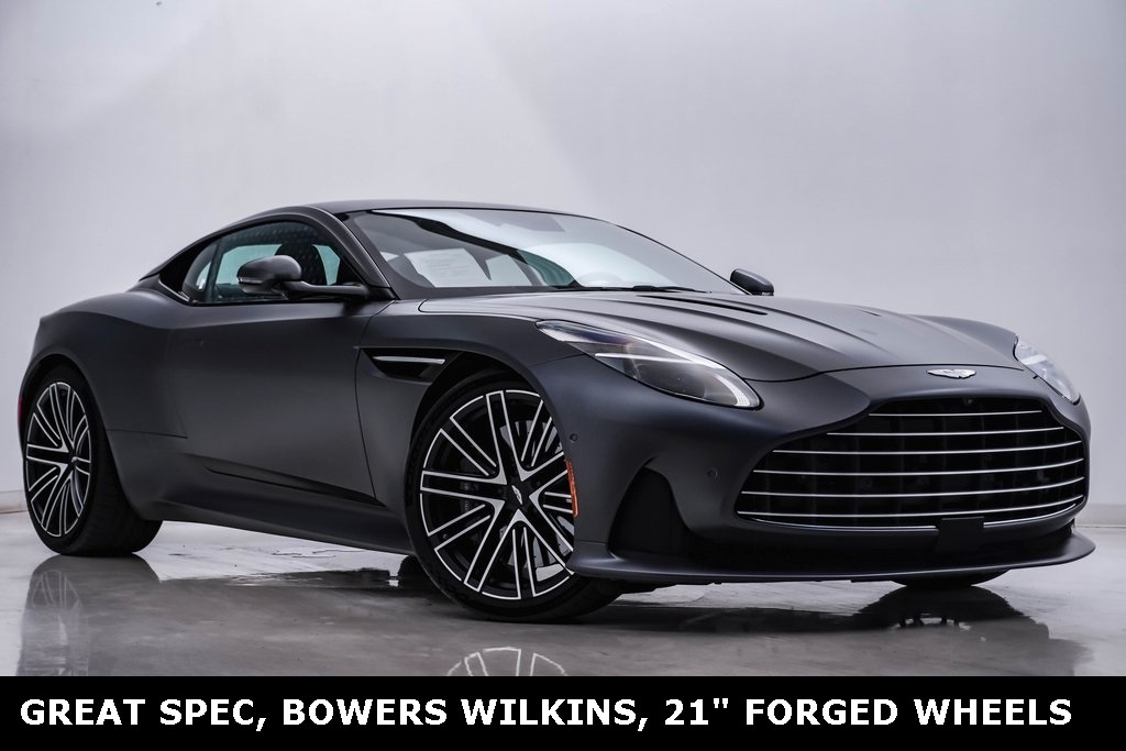 2024 Aston Martin DB12