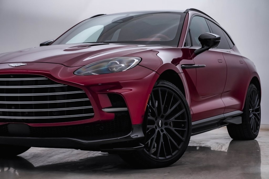 Certified 2025 Aston Martin DBX 707 with VIN SD7VUJDW4STV11436 for sale in Downers Grove, IL