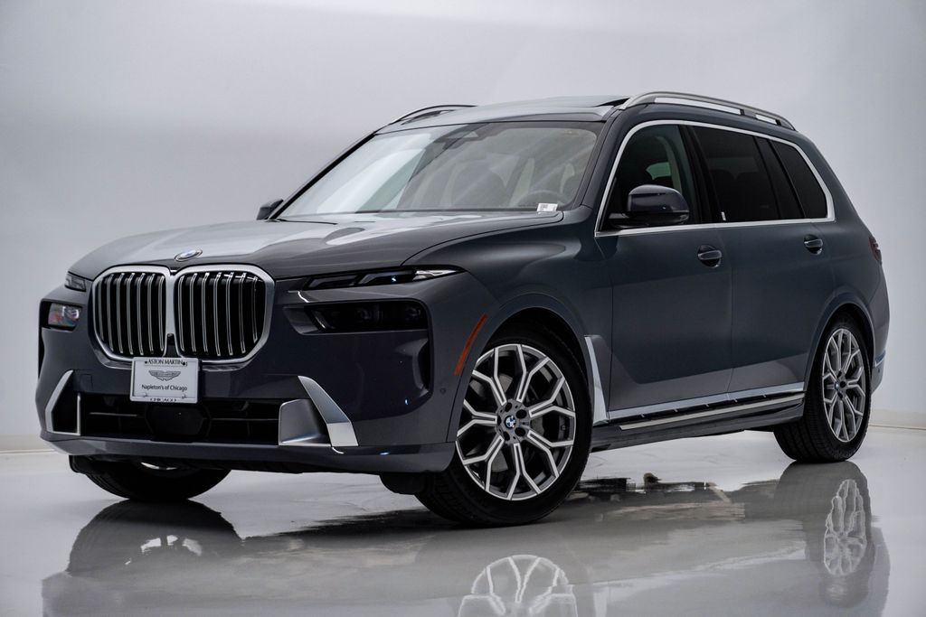 2026 BMW X7 xDrive40i's photo