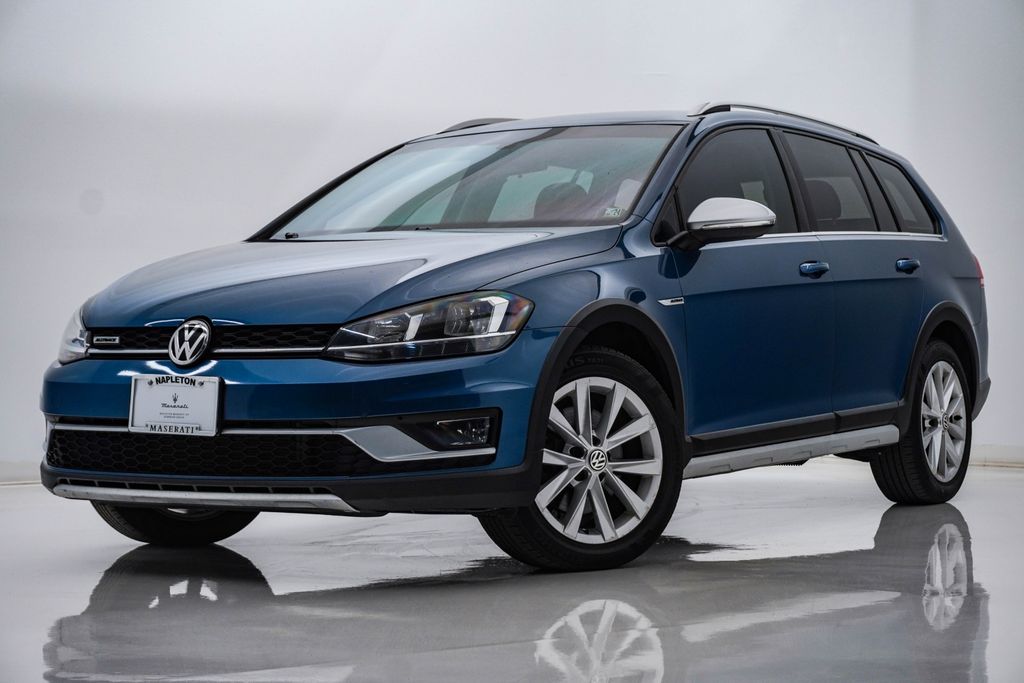 2019 Volkswagen Golf Alltrack TSI S 4Motion DSG's photo