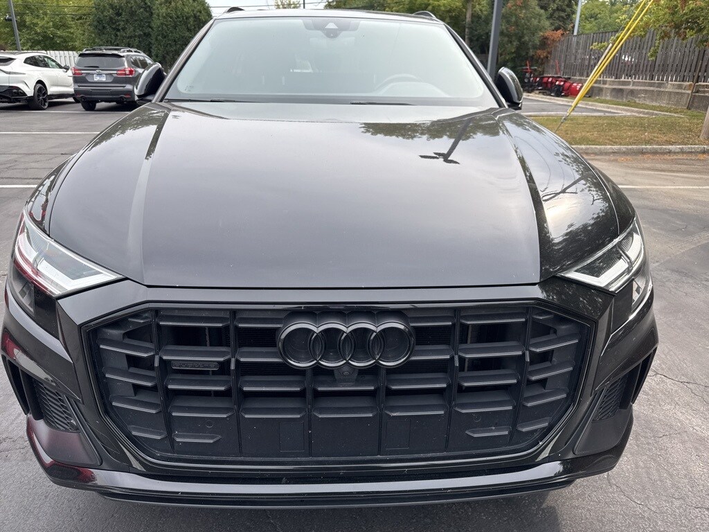 2019 Audi Q8 line Premium Plus photo 2