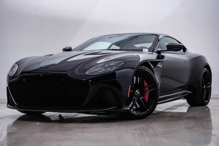 2022 Aston Martin DBS Superleggera Coupe