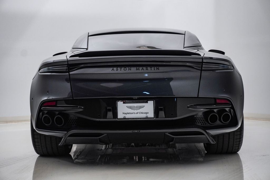 2022 Aston Martin DBS Base - Photo 7