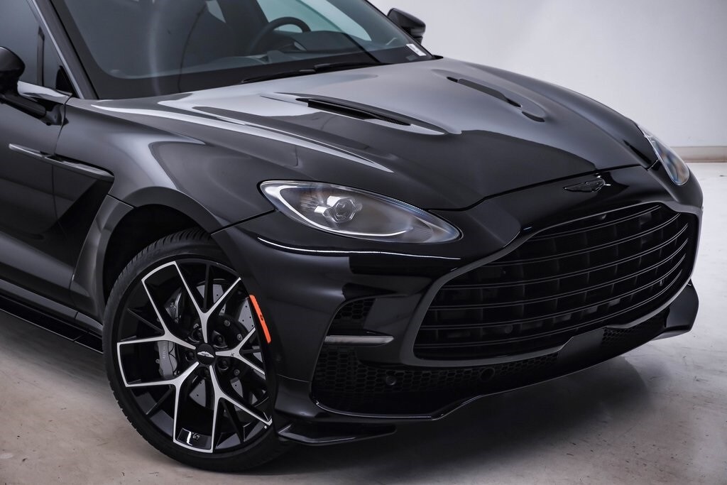 2025 Aston Martin DBX AM8 DBX707 photo 4