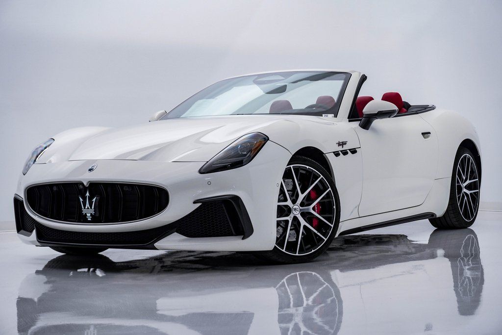 2024 Maserati GranCabrio Trofeo