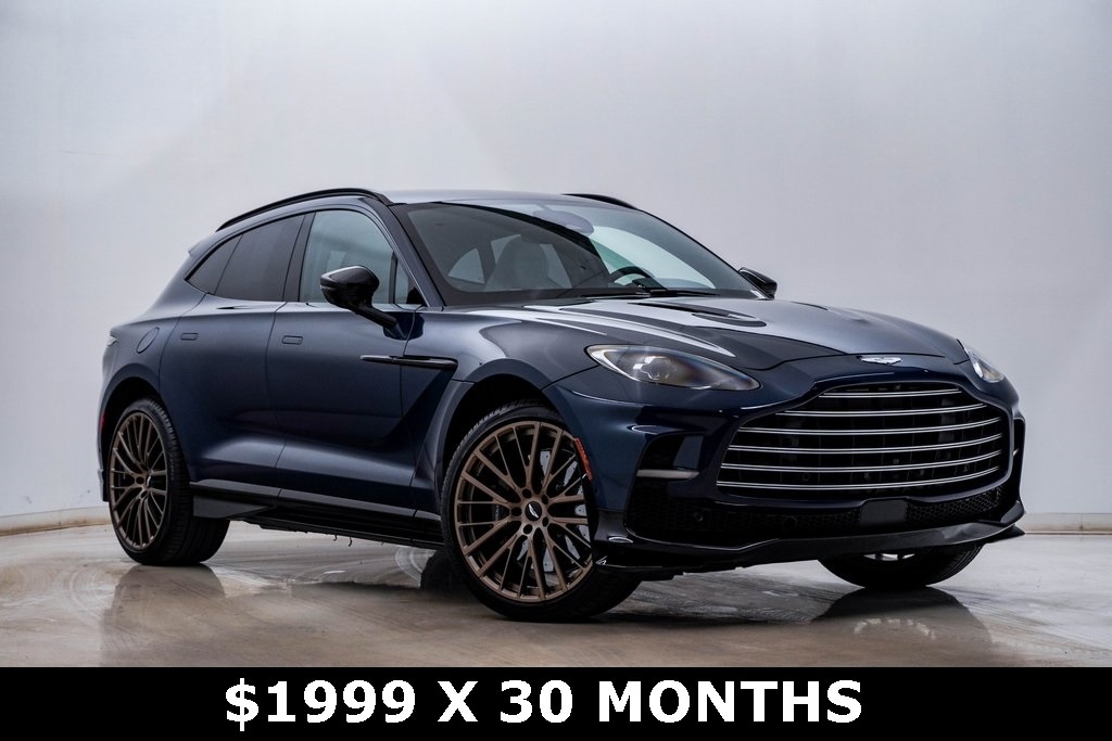 2025 Aston Martin DBX 707's photo