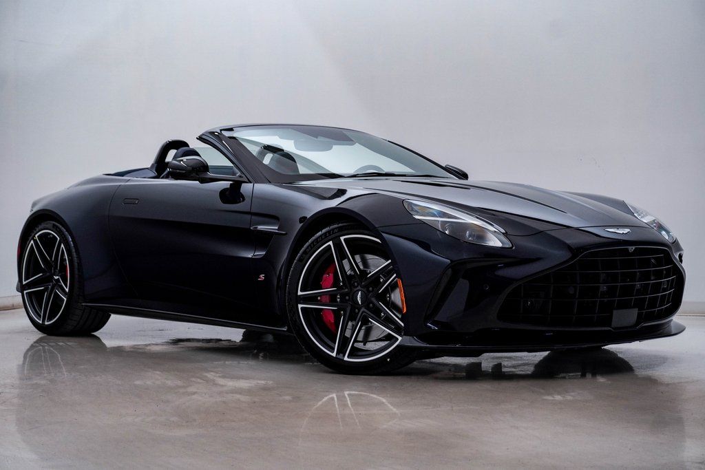 2026 Aston Martin Vantage 4.0 V8 Roadster's photo