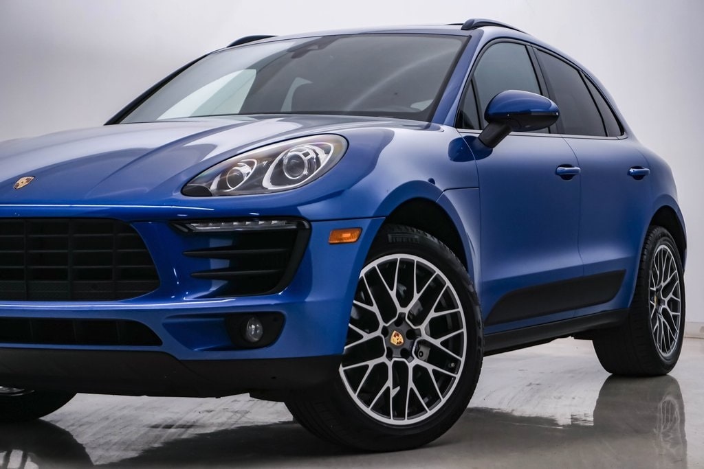 Used 2018 Porsche Macan S with VIN WP1AB2A55JLB32190 for sale in Downers Grove, IL