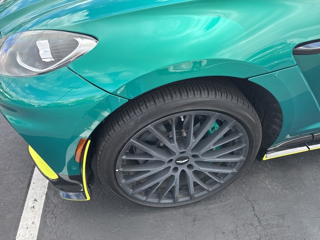 2024 Aston Martin DBX DBX707 photo 2
