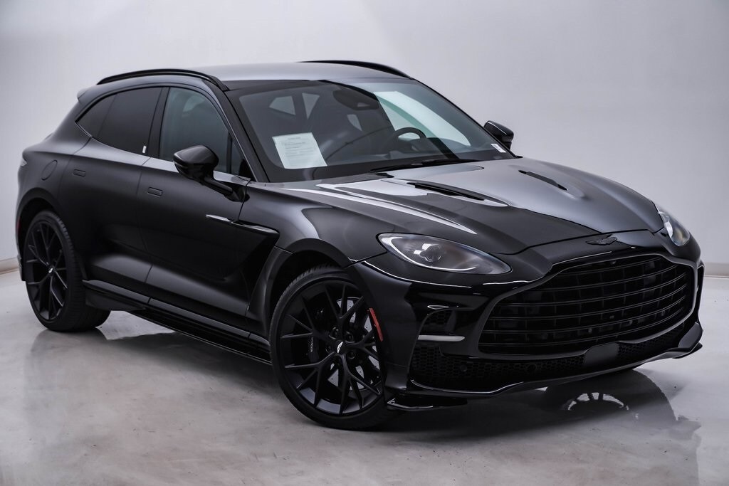 2025 Aston Martin DBX AM8 DBX707 photo 3