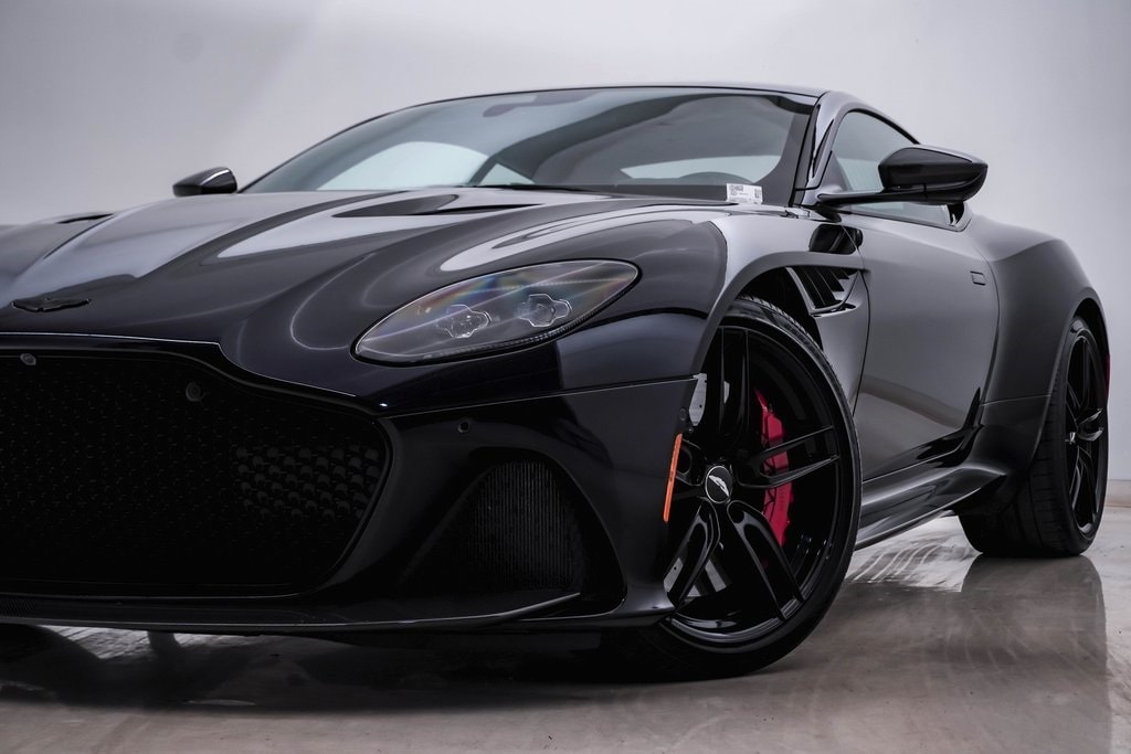 Certified 2022 Aston Martin DBS Base with VIN SCFRMHAVXNGR02921 for sale in Downers Grove, IL