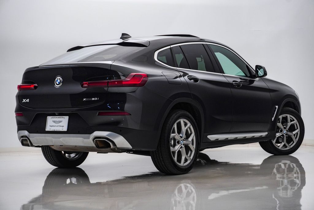 2023 BMW X4 30i - Photo 9