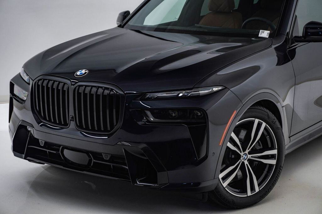 New 2026 BMW X7 xDrive40i SUV