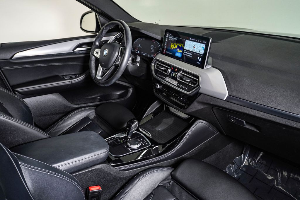 2023 BMW X4 30i - Photo 13