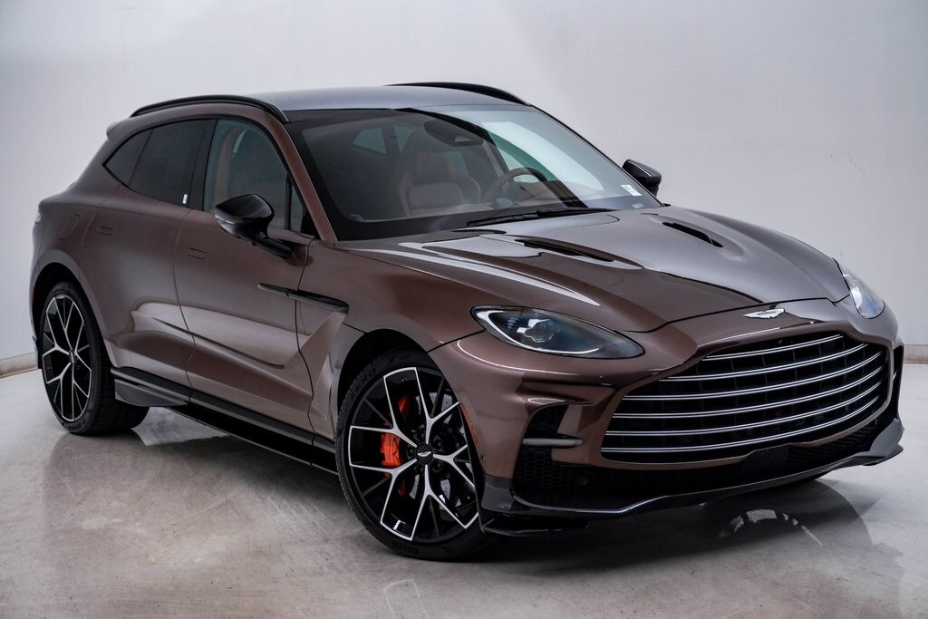 2025 Aston Martin DBX DBX707 photo 3