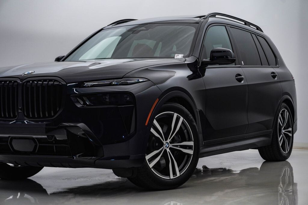 New 2026 BMW X7 xDrive40i SUV