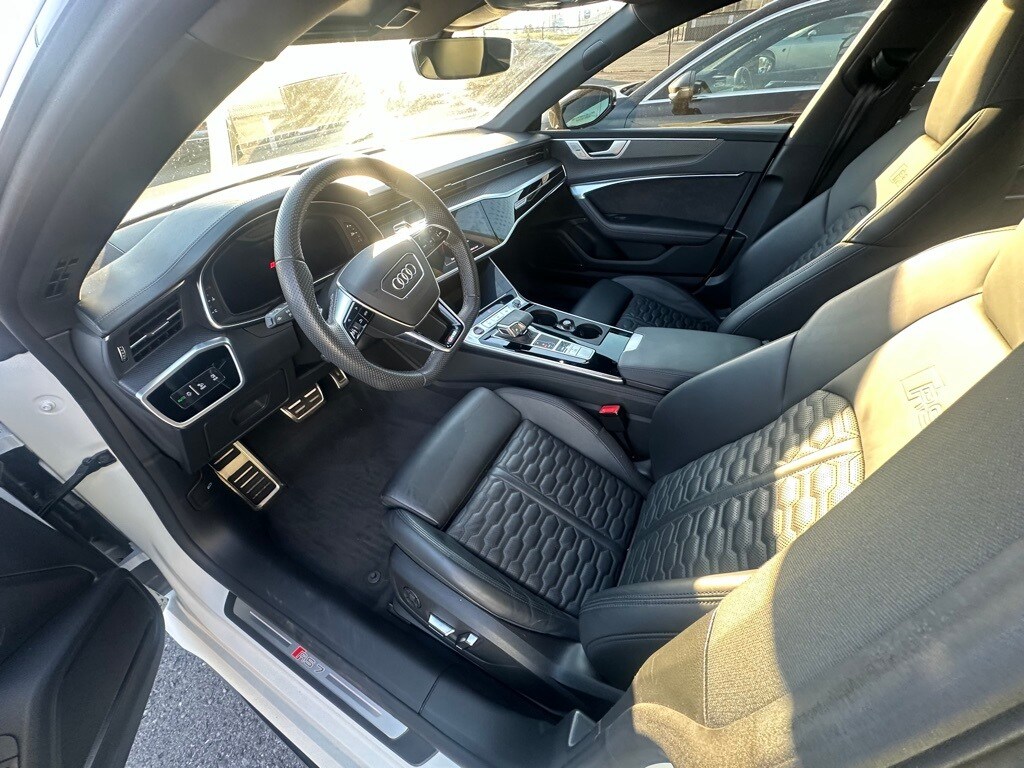 2023 Audi RS 7 Base photo 3