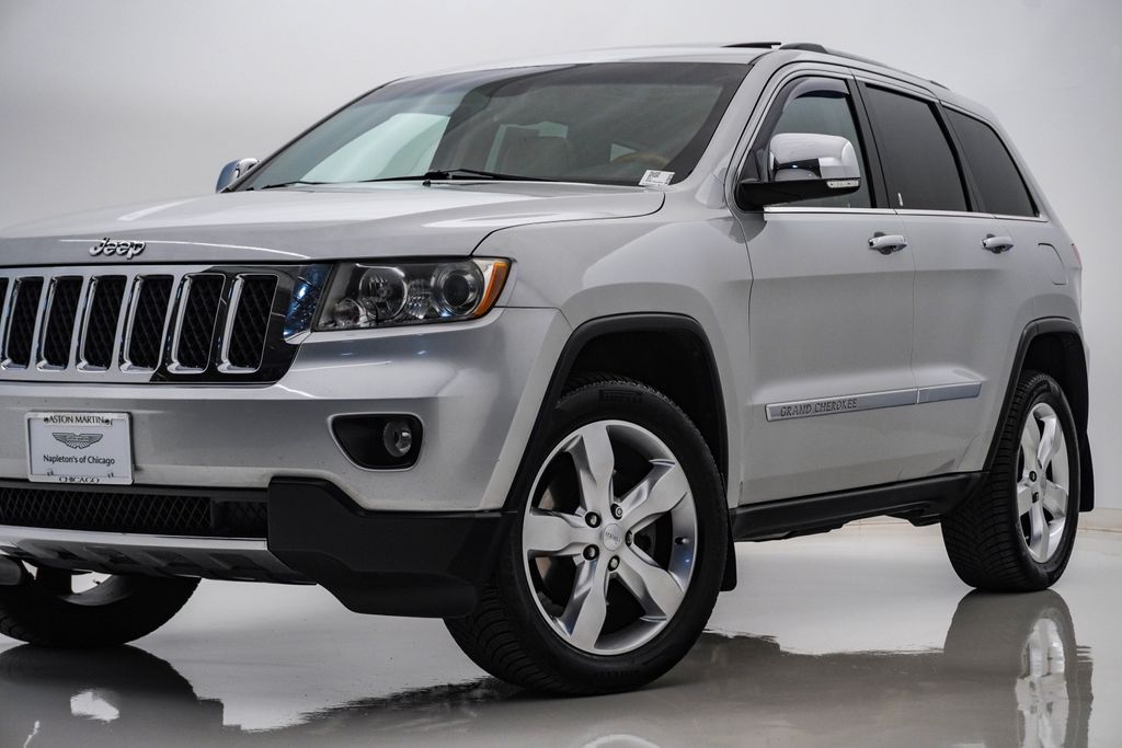 Used 2011 Jeep Grand Cherokee Overland with VIN 1J4RR6GT6BC549942 for sale in Downers Grove, IL