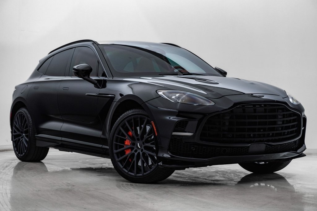 2025 Aston Martin DBX 707's photo