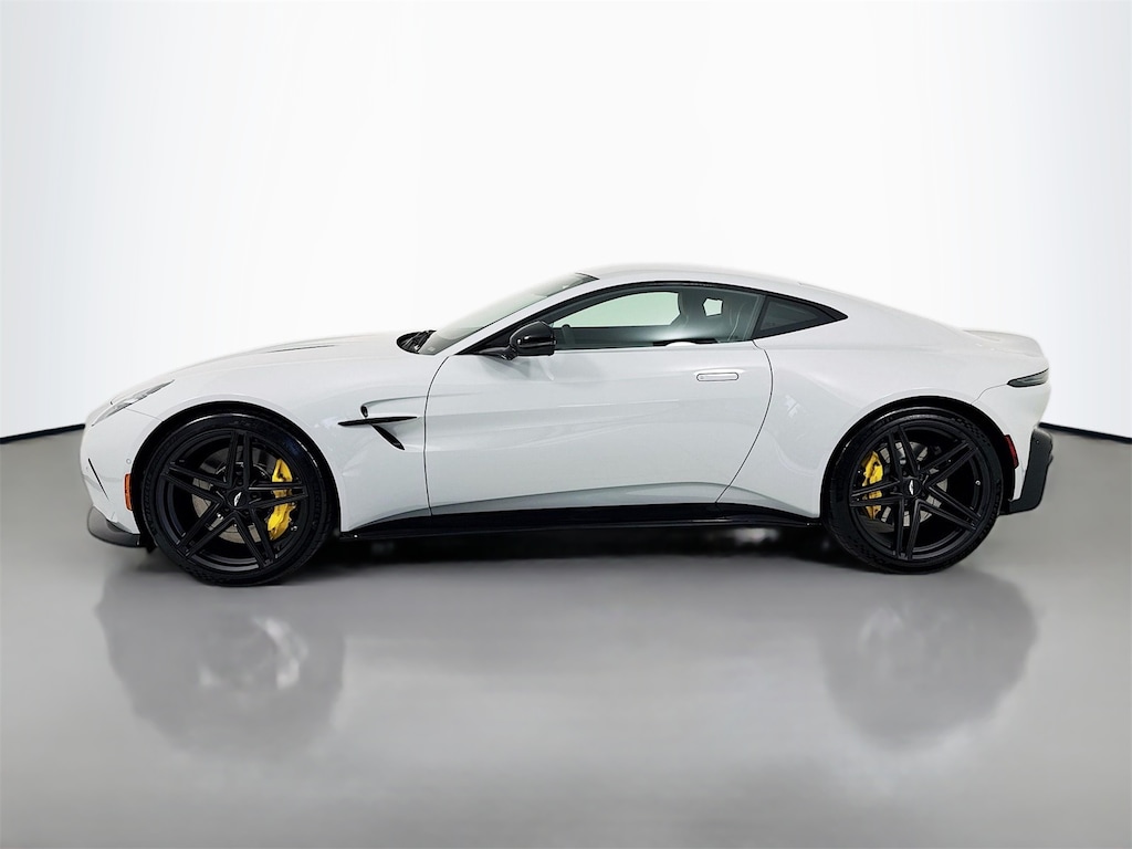 New 2026 Aston Martin Vantage  Coupe