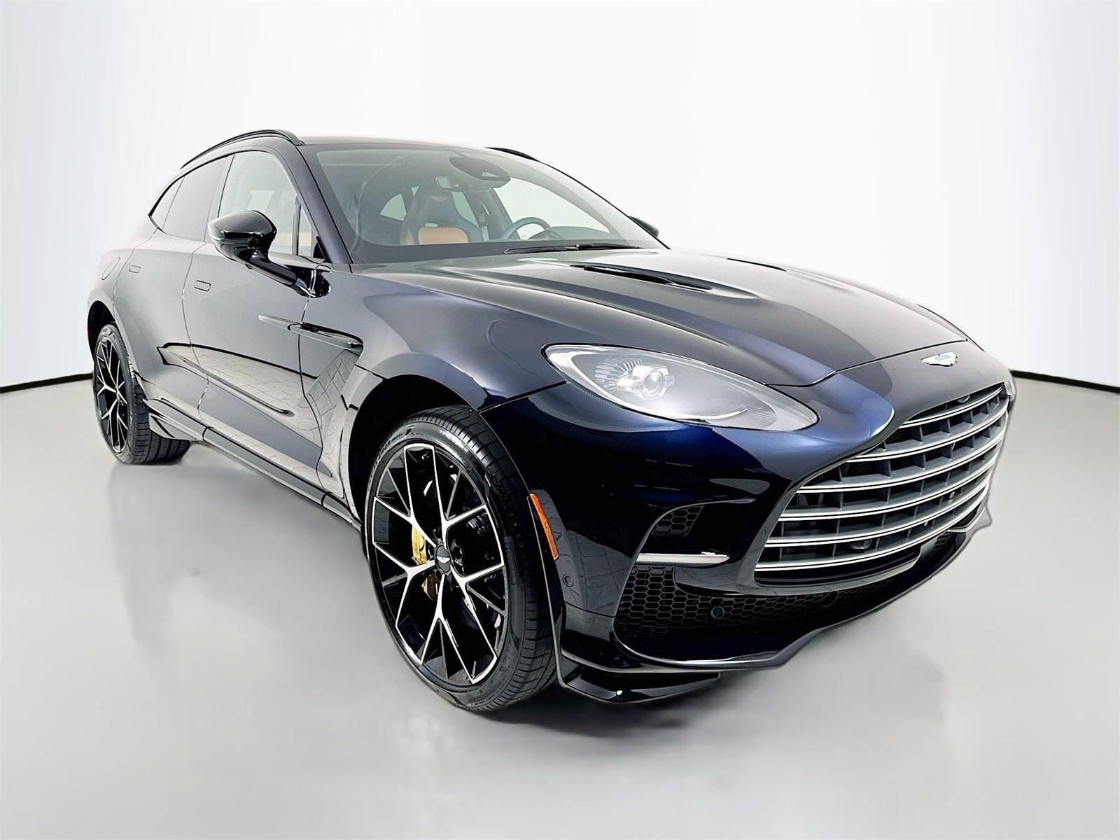 Used-2023-Aston-Martin-DBX-707