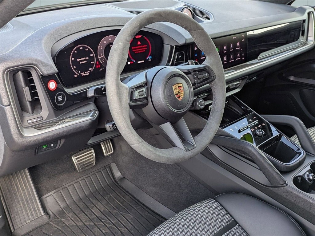 Used 2024 Porsche Cayenne Coupe S SUV