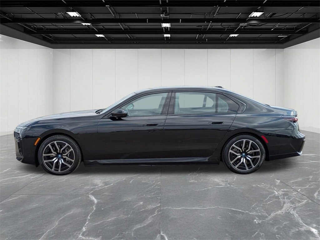 Used 2023 BMW i7 xDrive60 Sedan