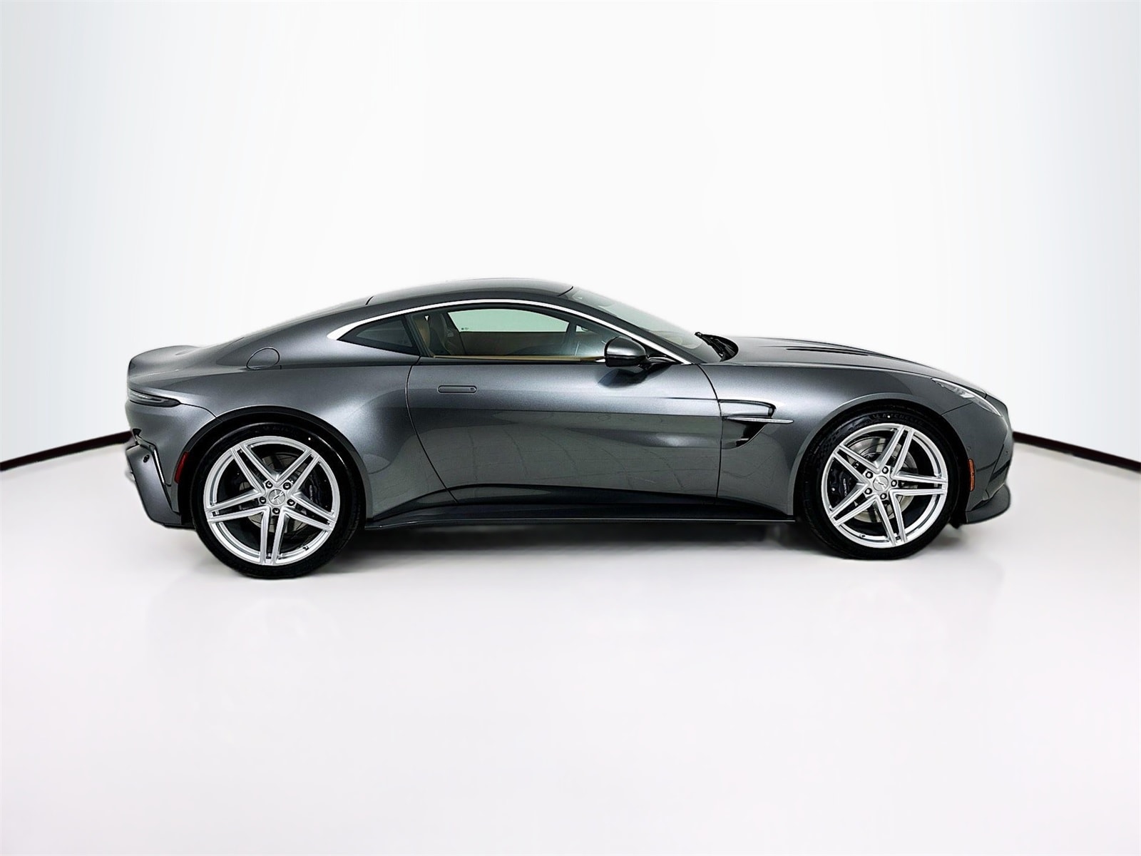 2025 Aston Martin Vantage Dallas TX | Fort Worth | SGN09805