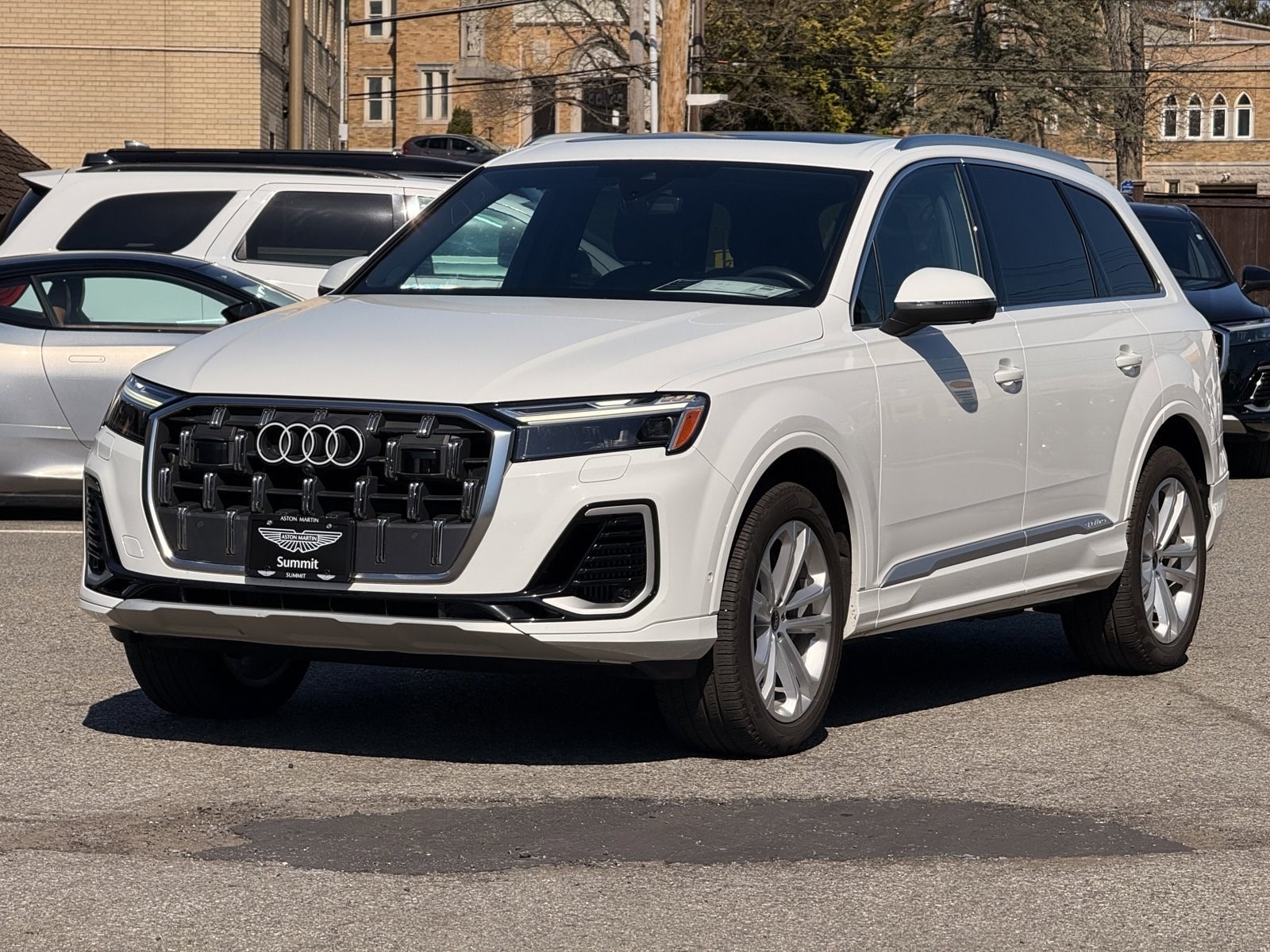 2025 Audi Q7 Premium Plus