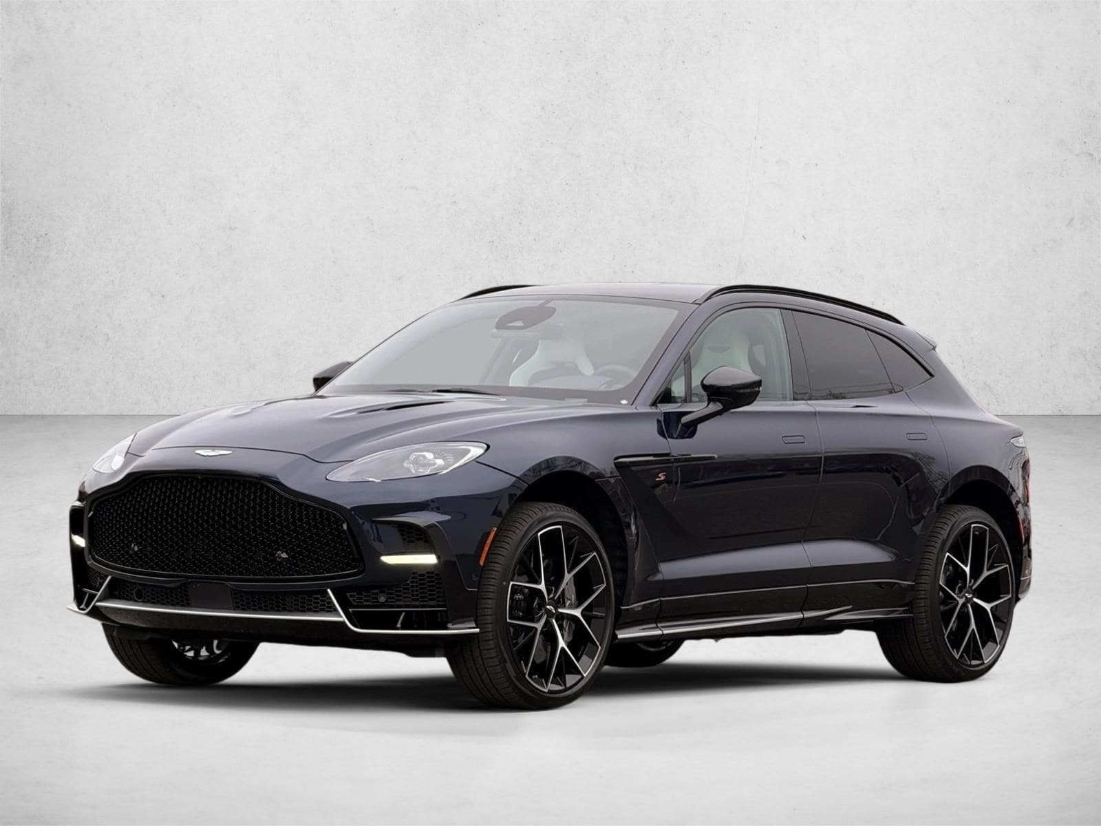 2026 Aston Martin DBX 4.0 V8 S AWD's photo