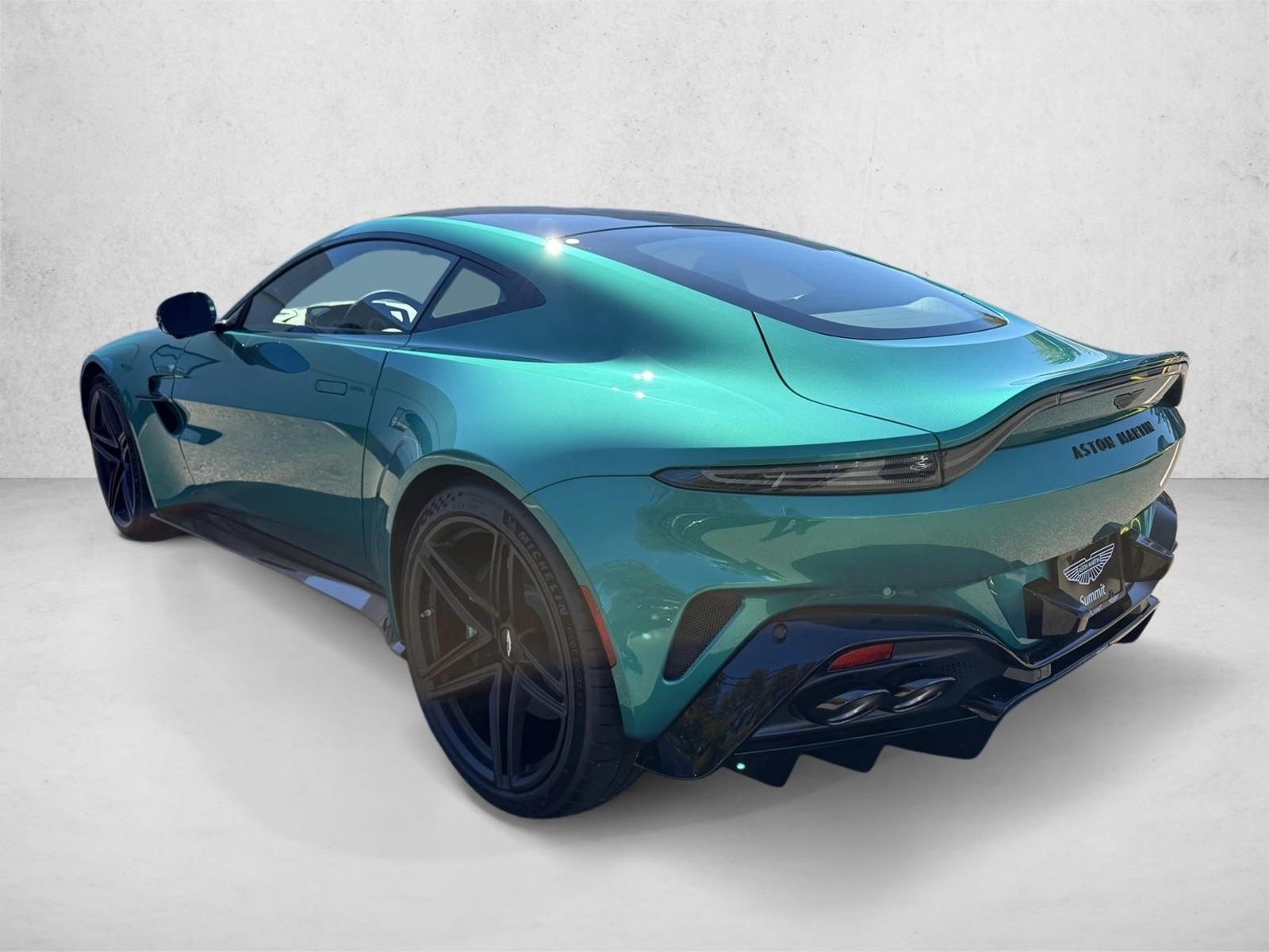 2026 Aston Martin V8 Vantage AM6 photo 4
