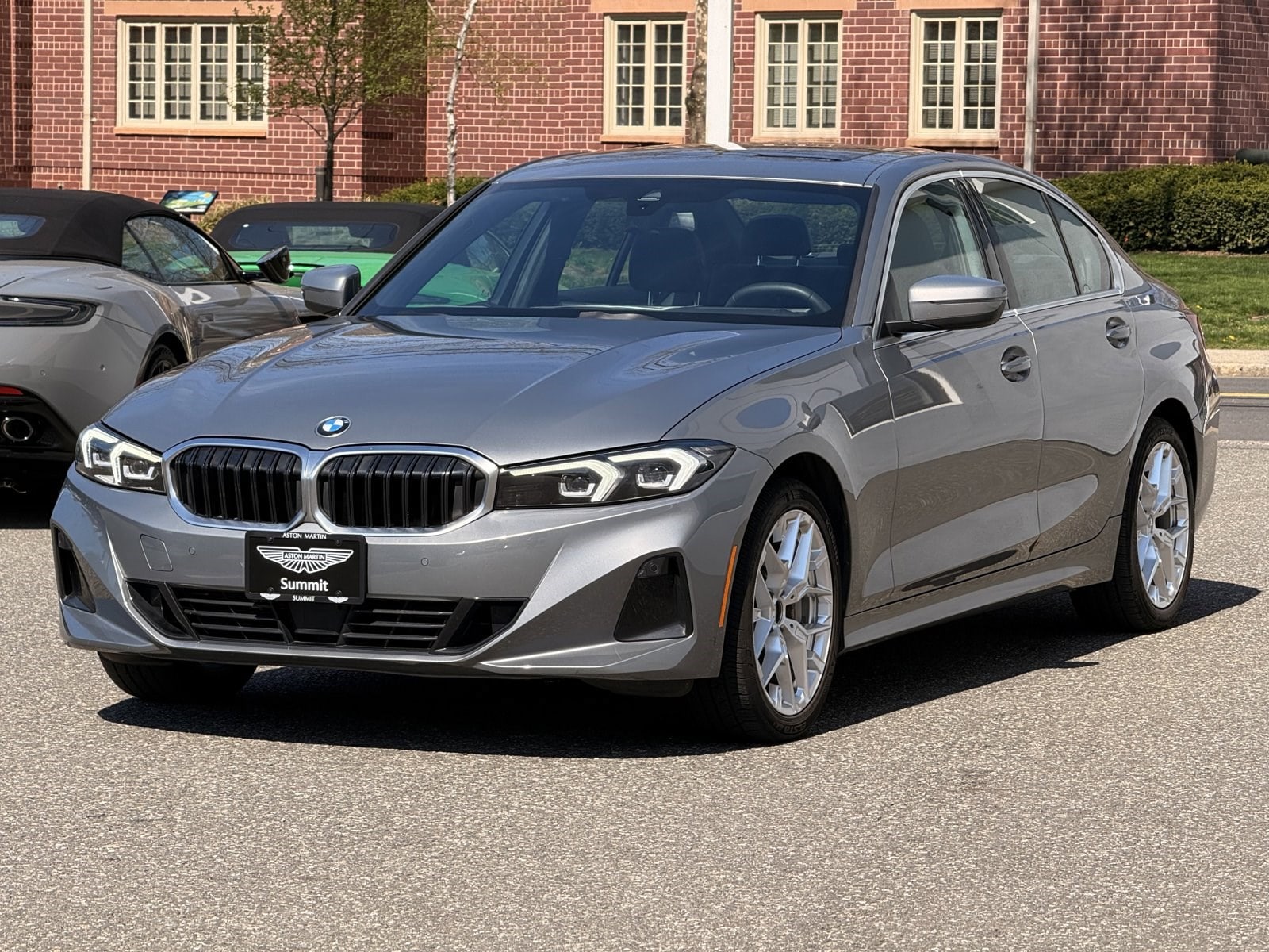 2025 BMW 3 Series 330i